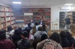 “Encuentro con el autor” en la Biblioteca José Manuel Estrada