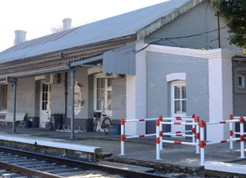 Cada primero de febrero, el paso del tren recuerda un nuevo aniversario de la ciudad de Villa Ramallo. 