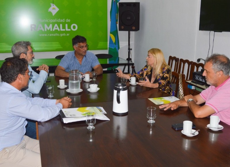 Reunión con empresarios del sector.