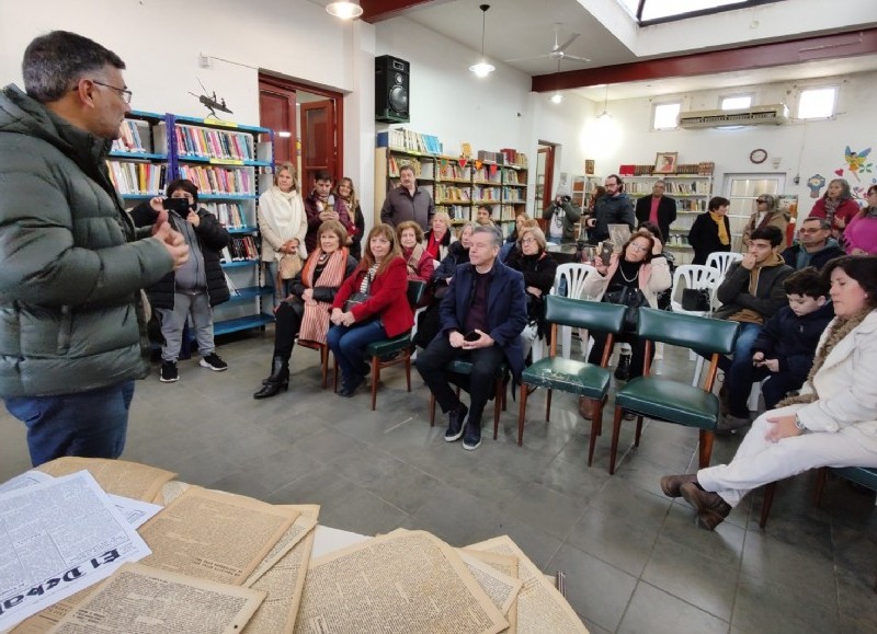 Ceremonia en la Biblioteca Zampa.