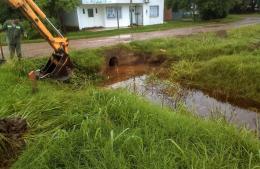 Trabajos de rectificación, limpieza de cunetas e instalación de alcantarillado