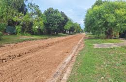 Poletti recorrió barrio La Ribera y habló de obra pública