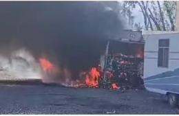 Se incendió un camión tras un desperfecto eléctrico