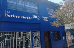 Hoy cumplen años FM 88.5 y el programa radial “Berisso Ciudad en radio”