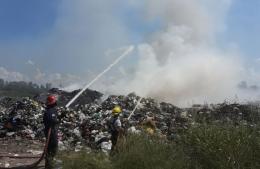 Incendio en el basural afectó con humo a Villa Ramallo