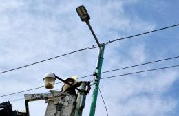 La Municipalidad inició el recambio de luminarias por Led en diversos barrios