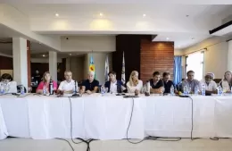 Encuentro en Salto: intendentes y referentes consolidan el respaldo a la Provincia