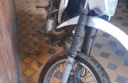 Recuperan moto que había sido robada la semana pasada